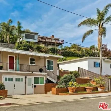 Rent this 2 bed house on 7031 Earldom Avenue in Los Angeles, CA 90293