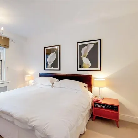 Image 2 - Walpole House, 10 Weymouth Street, East Marylebone, London, W1W 5BY, United Kingdom - Apartment for rent