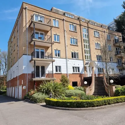 Rent this 2 bed apartment on Melford Court in St Peters Road, Bournemouth