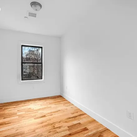Image 2 - 1567 Eastern Parkway, New York, NY 11233, USA - Apartment for rent