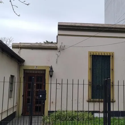Buy this studio house on Avenida Espora 1245 in Adrogué, Argentina