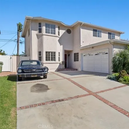 Buy this 4 bed house on 1704 Amelia Avenue in Los Angeles, CA 90731