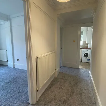 Image 6 - Herbert Road, Bournemouth, BH4 8HD, United Kingdom - Apartment for rent