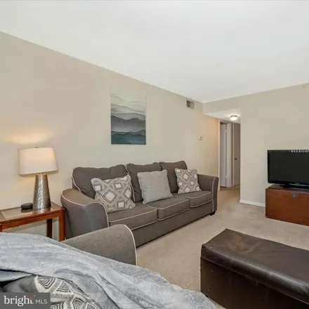 Image 9 - 20287 Shipley Terrace, Germantown, MD 20874, USA - Condo for sale
