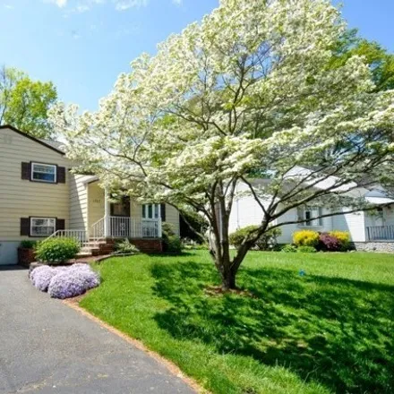 Image 5 - 1153 Kent Place, Linden, NJ 07036, USA - House for sale