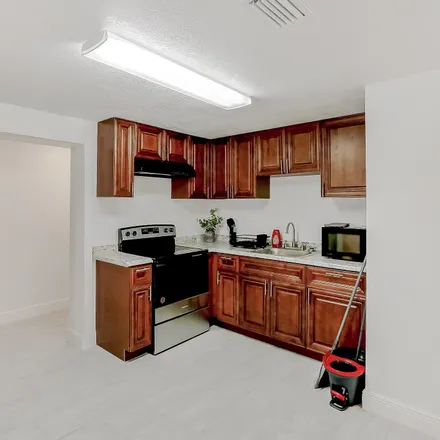 Image 3 - Tampa, FL, US - Room for rent