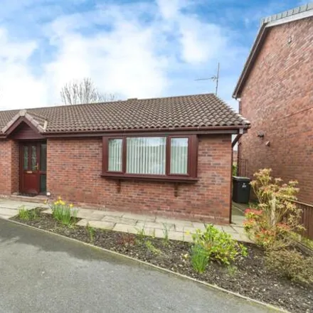 Buy this 3 bed house on Old School Close in Midge Hall, PR26 7SS