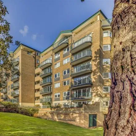 Image 4 - Keverstone Court, 97 Manor Road, Bournemouth, BH1 3EZ, United Kingdom - Apartment for sale