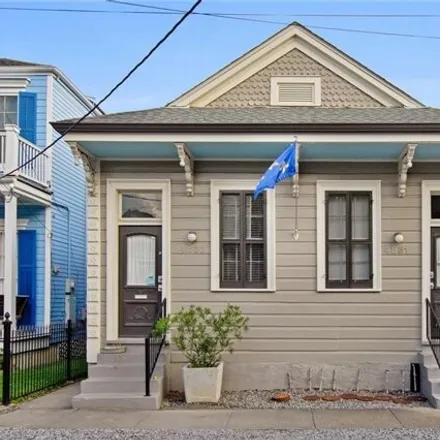 Rent this 1 bed apartment on 4833 Coliseum St Apt A in New Orleans, Louisiana