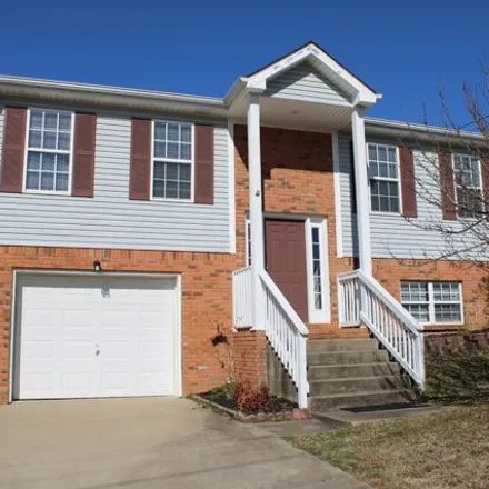 Buy this 3 bed house on 320 Congressman Drive in Clarksville, TN 37042