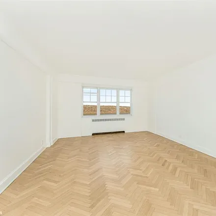 Image 3 - 180 CABRINI BLVD 98 in Hudson Heights - Townhouse for sale