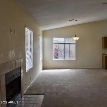 Image 2 - 10015 North 66th Drive, Glendale, AZ 85302, USA - House for rent