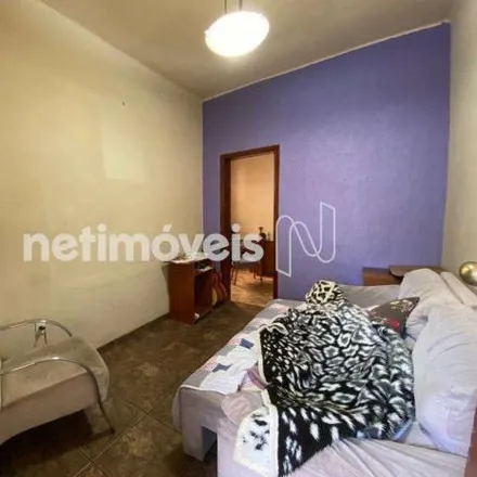 Buy this 5 bed house on Campão in Rua Guanhães, Colégio Batista