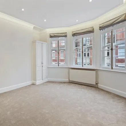 Image 3 - 58 Green Street, London, W1K 6RU, United Kingdom - Apartment for rent