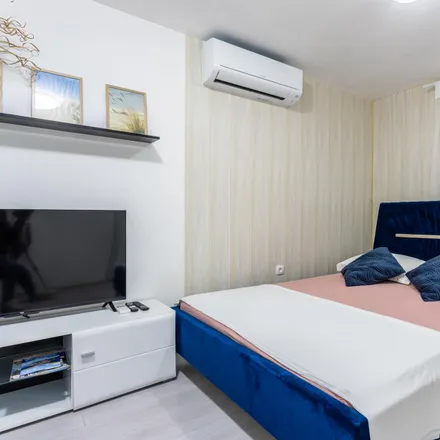 Buy this 1 bed apartment on Vukovar in Cesta dr. Franje Tuđmana, 21215 Grad Kaštela