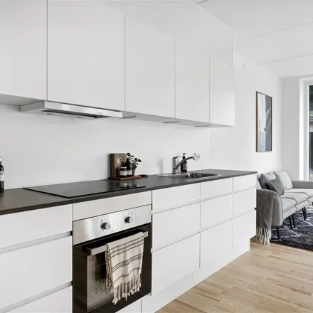 Rent this 3 bed apartment on Blokhaven 24 in 2740 Skovlunde, Denmark