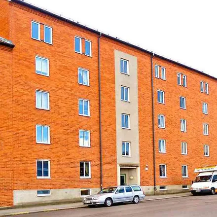 Rent this 3 bed apartment on Sveagatan 14 in 582 55 Linköping, Sweden