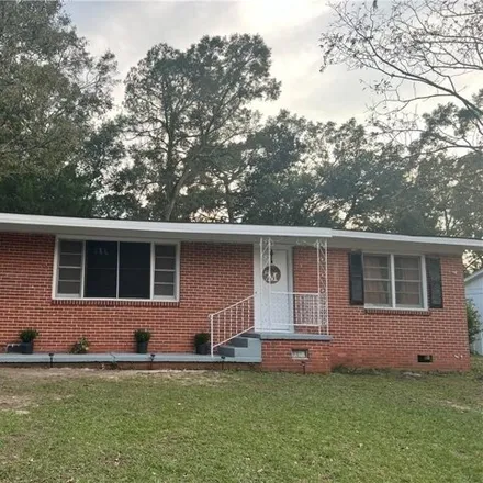 Rent this 3 bed house on 2487 McLaughlin Drive in Farnell, Mobile