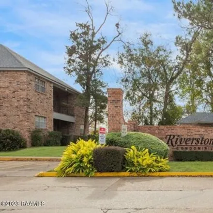 Buy this 3 bed condo on Johnston Street in Lafayette, LA 70504