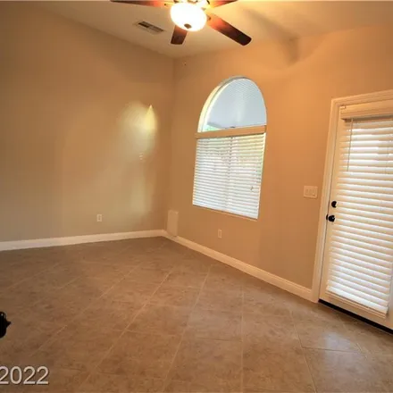 Image 7 - 4461 Meadowlark Wing Way, North Las Vegas, NV 89084, USA - House for rent