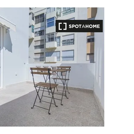 Image 11 - Rua de Santa Isabel, 1250-033 Lisbon, Portugal - Apartment for rent
