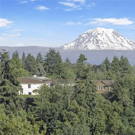 Image 4 - 4330 Cliff Side Dr NE, Tacoma, Washington, 98422 - House for sale
