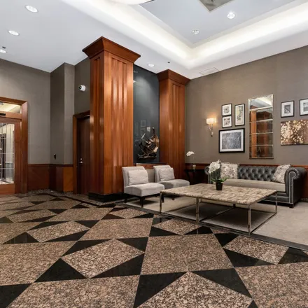 Image 3 - The Residences at Grand Plaza, 545 North Dearborn Street, Chicago, IL 60654, USA - House for sale