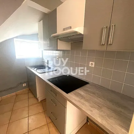 Rent this 2 bed apartment on 6 Avenue Charles de Gaulle in 77450 Lesches, France