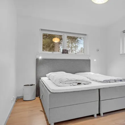 Rent this 5 bed house on Græsted in Græsted Stationsvej, 3230 Græsted