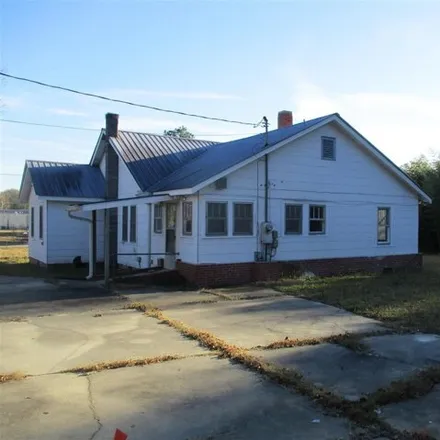 Image 5 - 654 Spruce Street, North Hartsville, Darlington County, SC 29550, USA - House for sale