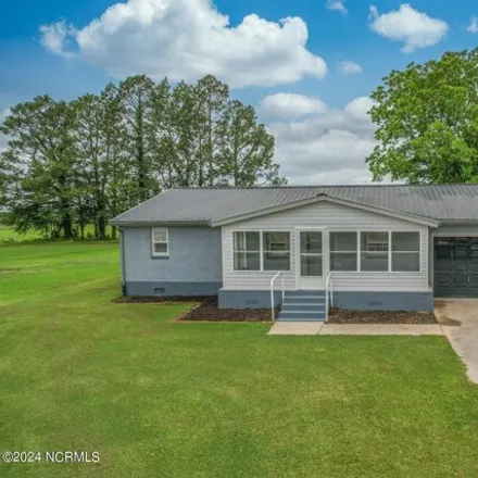 Buy this 4 bed house on 283 Old Hickory Road in Perquimans County, NC 27944