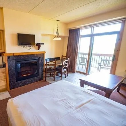 Image 5 - Chula Vista Resort, 9th Lane, Dell Prairie, WI 53965, USA - Condo for sale