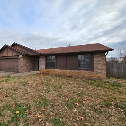 Buy this 3 bed house on West Florence Street in Broken Arrow, OK 74011
