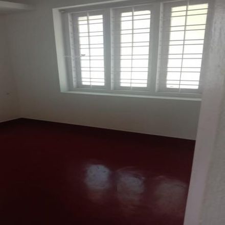 Rent this 2 bed house on unnamed road in Kaloor, - 682017
