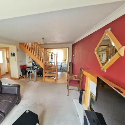 Image 6 - Ravensworth Grove, Stockton-on-Tees, TS18 5PP, United Kingdom - House for sale