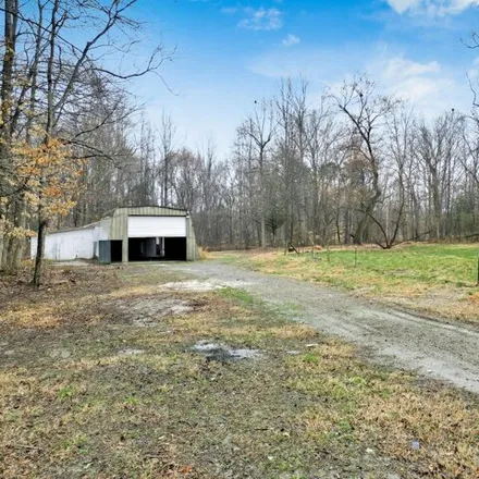 Image 4 - 1021 Lowell Bond Road, Pleasant View, Cheatham County, TN 37035, USA - House for sale
