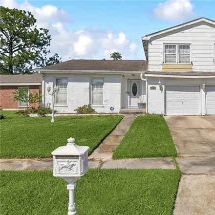 Buy this 3 bed house on 3824 Agateway Drive in Harvey, Jefferson Parish