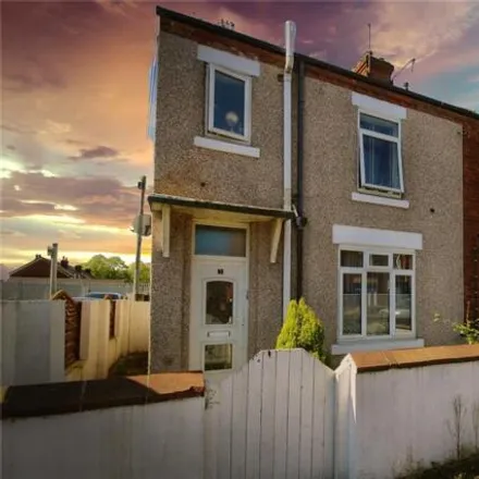 Buy this 3 bed townhouse on Radiance Road in Doncaster, DN1 2TE