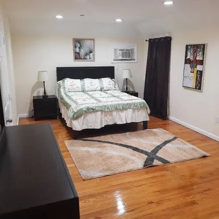 Rent this 4 bed apartment on Jamaica in Sutphin Boulevard, New York