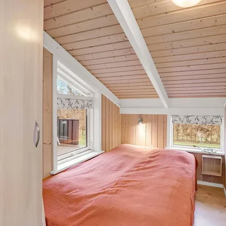 Rent this 4 bed house on Sparekassen Sjælland-Fyn in Algade, 4230 Skælskør