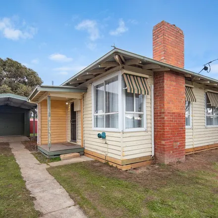 Rent this 3 bed apartment on 53 Primrose Street in Wendouree VIC 3355, Australia