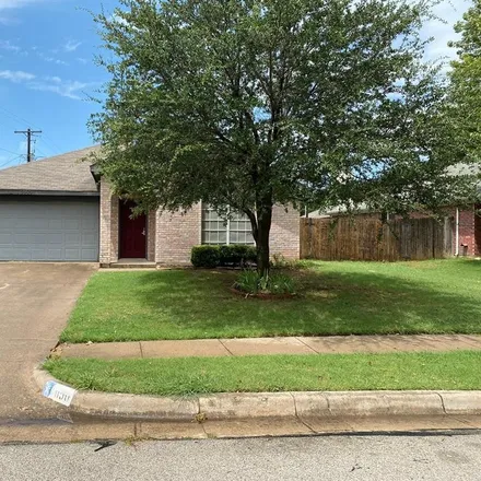Rent this 3 bed house on 1150 Margie Street in Burleson, TX 76028