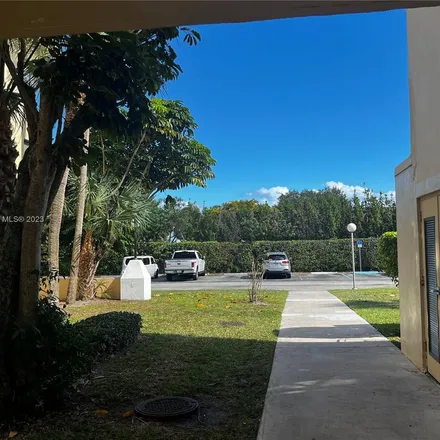 Image 7 - unnamed road, Ives Estates, Miami-Dade County, FL 33179, USA - Apartment for rent