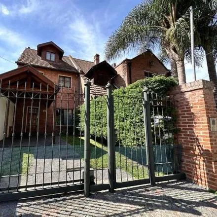 Buy this 3 bed house on Nicolás Avellaneda 125 in Adrogué, Argentina