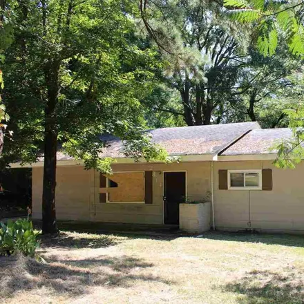 Buy this 5 bed house on 2814 Charleston Drive in Jackson, MS 39212