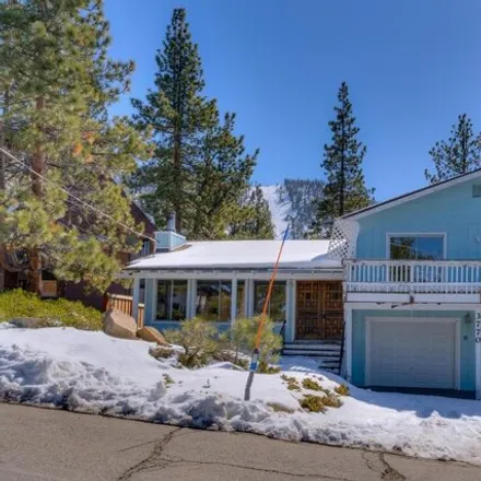 Image 3 - 3786 Terrace Drive, South Lake Tahoe, CA 96150, USA - House for sale
