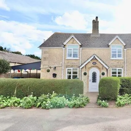 Buy this 4 bed house on Ings Farm in Five Mile Lane, North Kesteven