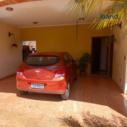 Buy this 4 bed house on Rua Adhemar de Barros in Centro, Porto Feliz - SP