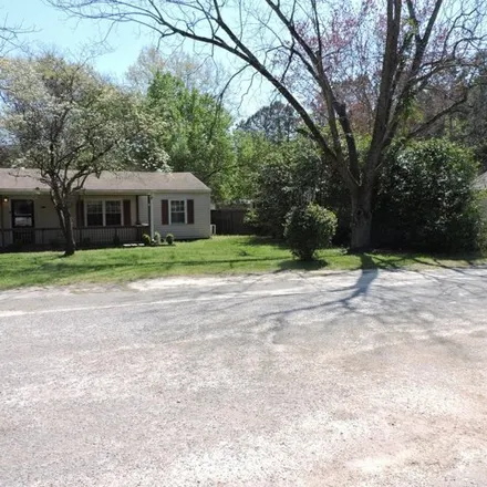 Image 3 - 32 Center Street, Williston, SC 29853, USA - House for sale