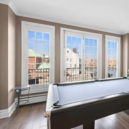 Image 2 - 258 East Shearwater Court, Jersey City, NJ 07305, USA - Condo for sale